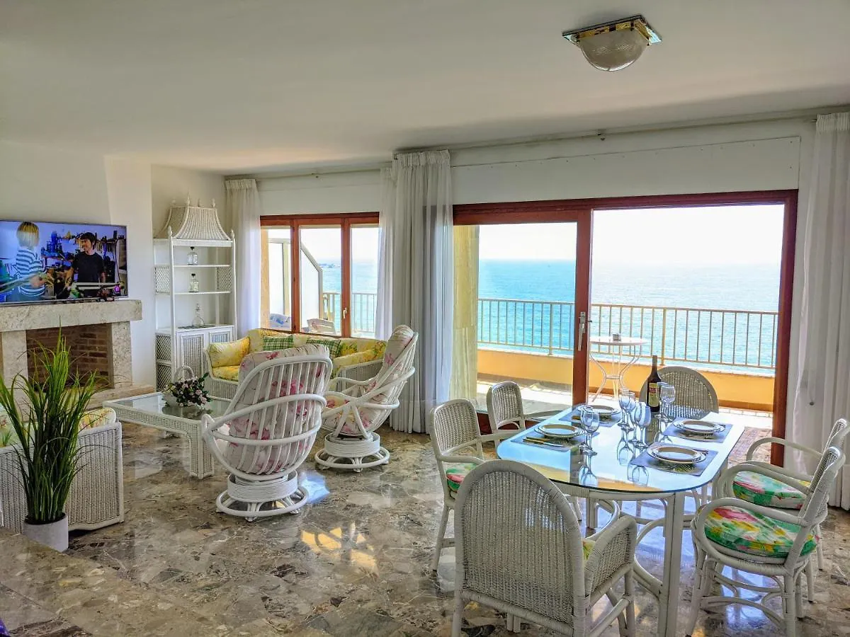 Beachfront Palamos Apartment Sant Antoni De Calonge